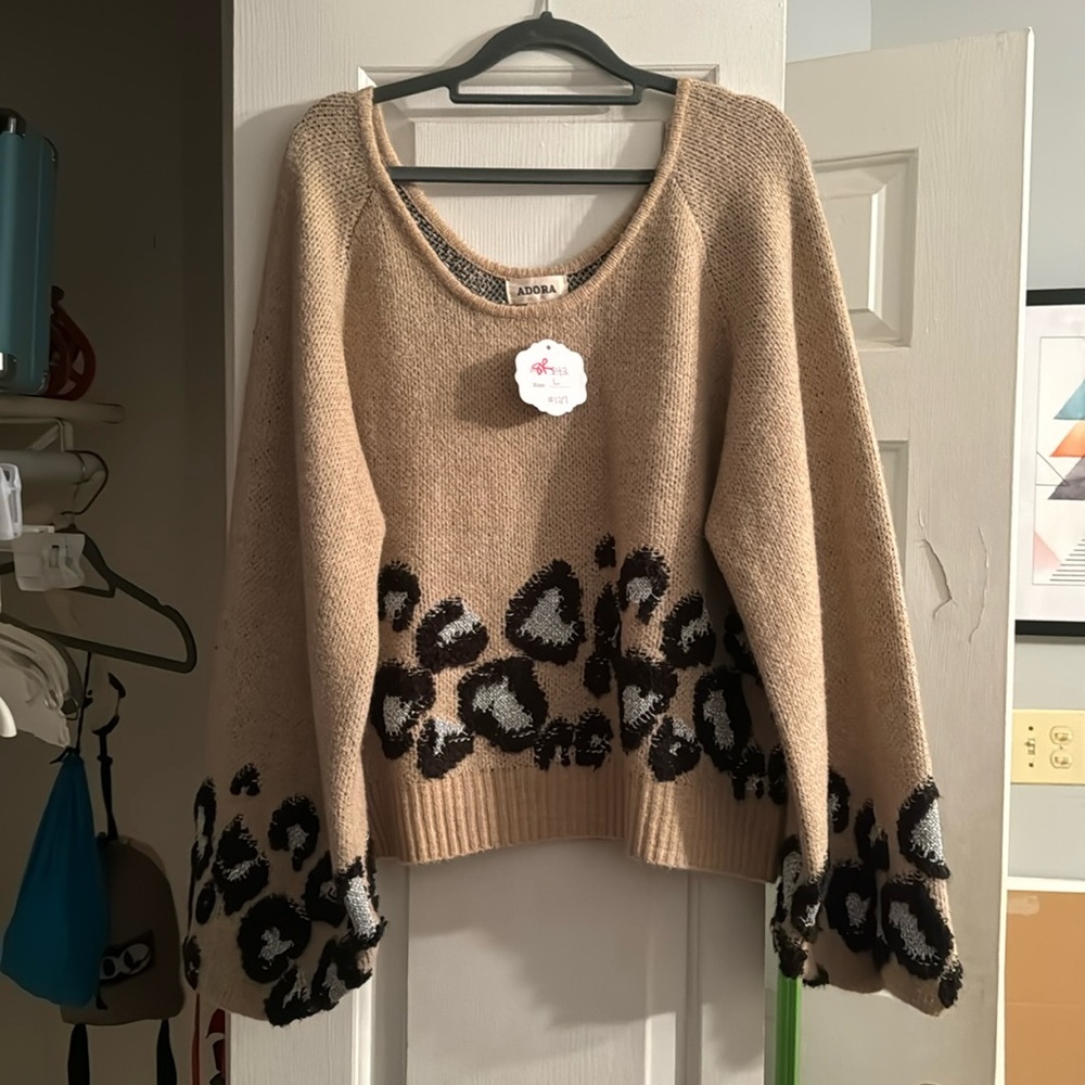 Cheeta sweater